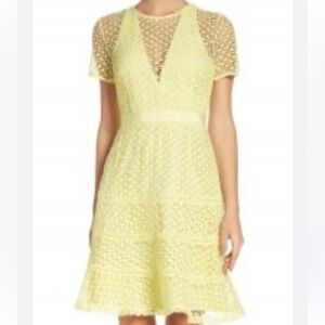 Adelyn Rae yellow lace dress size medium